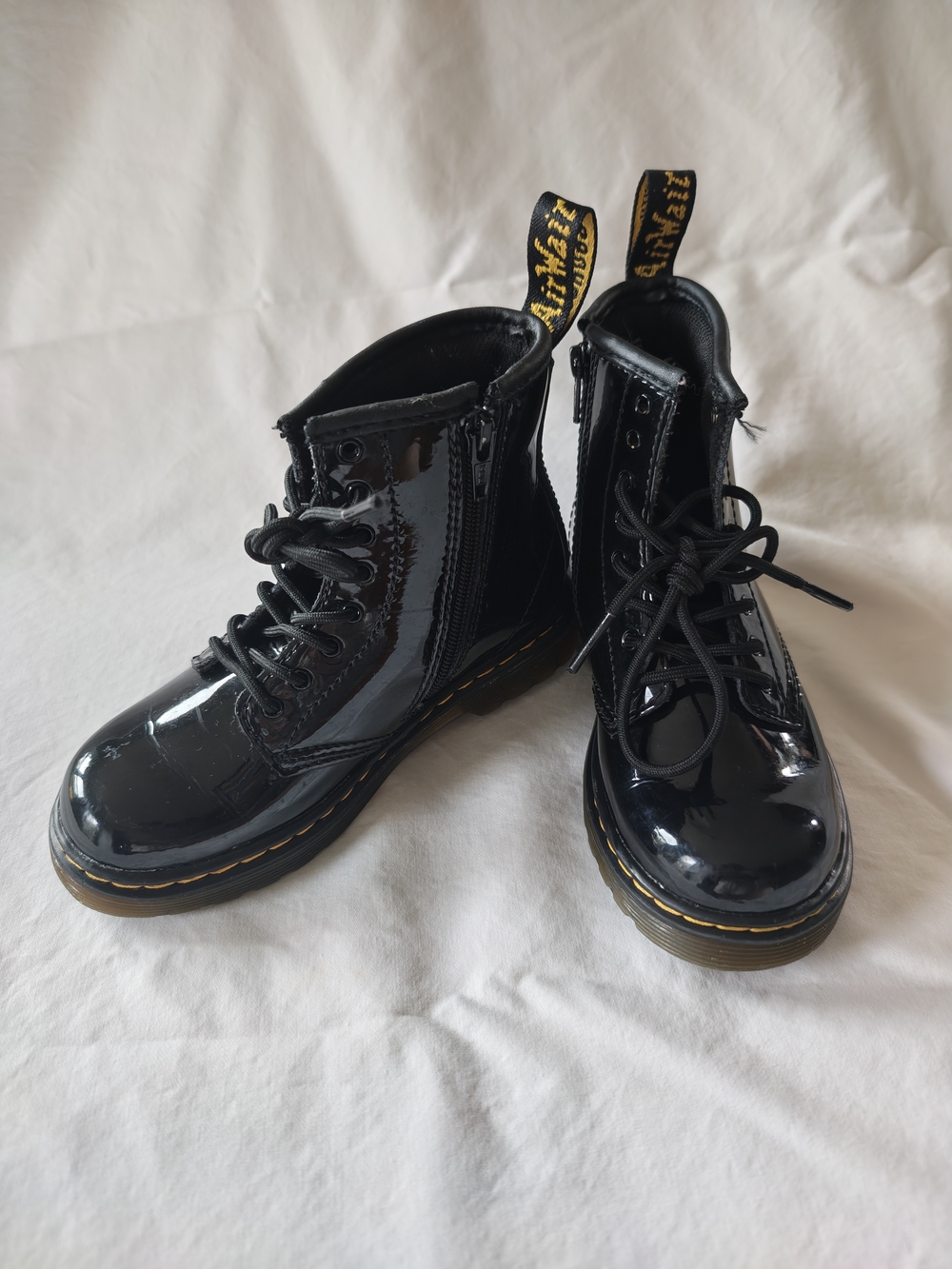 Dr. Martens Kids Black Patent Leather Lace-Up Boots Size 10